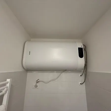 Quartiere San Giovanni Nest A 1500 Mt Dal Colosseo Rzym