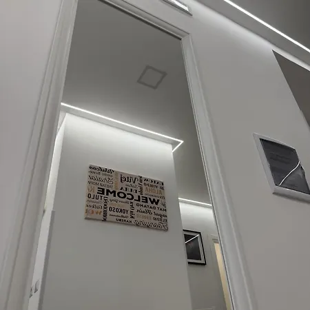 Dom wakacyjny Quartiere San Giovanni Nest A 1500 Mt Dal Colosseo *