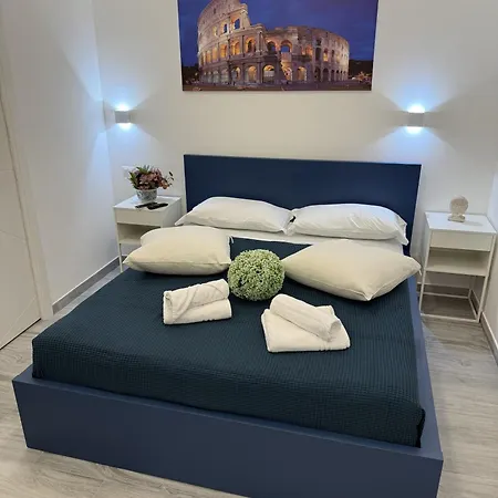 Dom wakacyjny Quartiere San Giovanni Nest A 1500 Mt Dal Colosseo *