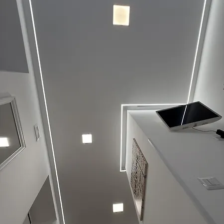 Dom wakacyjny Quartiere San Giovanni Nest A 1500 Mt Dal Colosseo Rzym