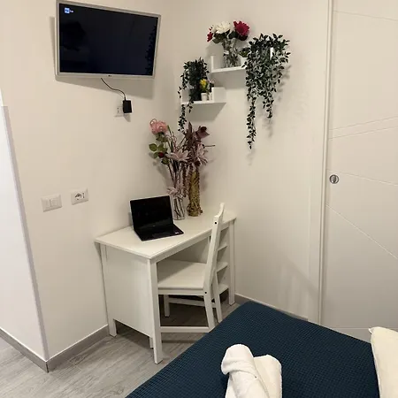 Quartiere San Giovanni Nest A 1500 Mt Dal Colosseo * Rzym