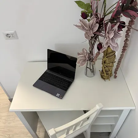 Dom wakacyjny Quartiere San Giovanni Nest A 1500 Mt Dal Colosseo *