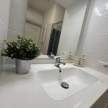 Quartiere San Giovanni Nest A 1500 Mt Dal Colosseo * Rzym
